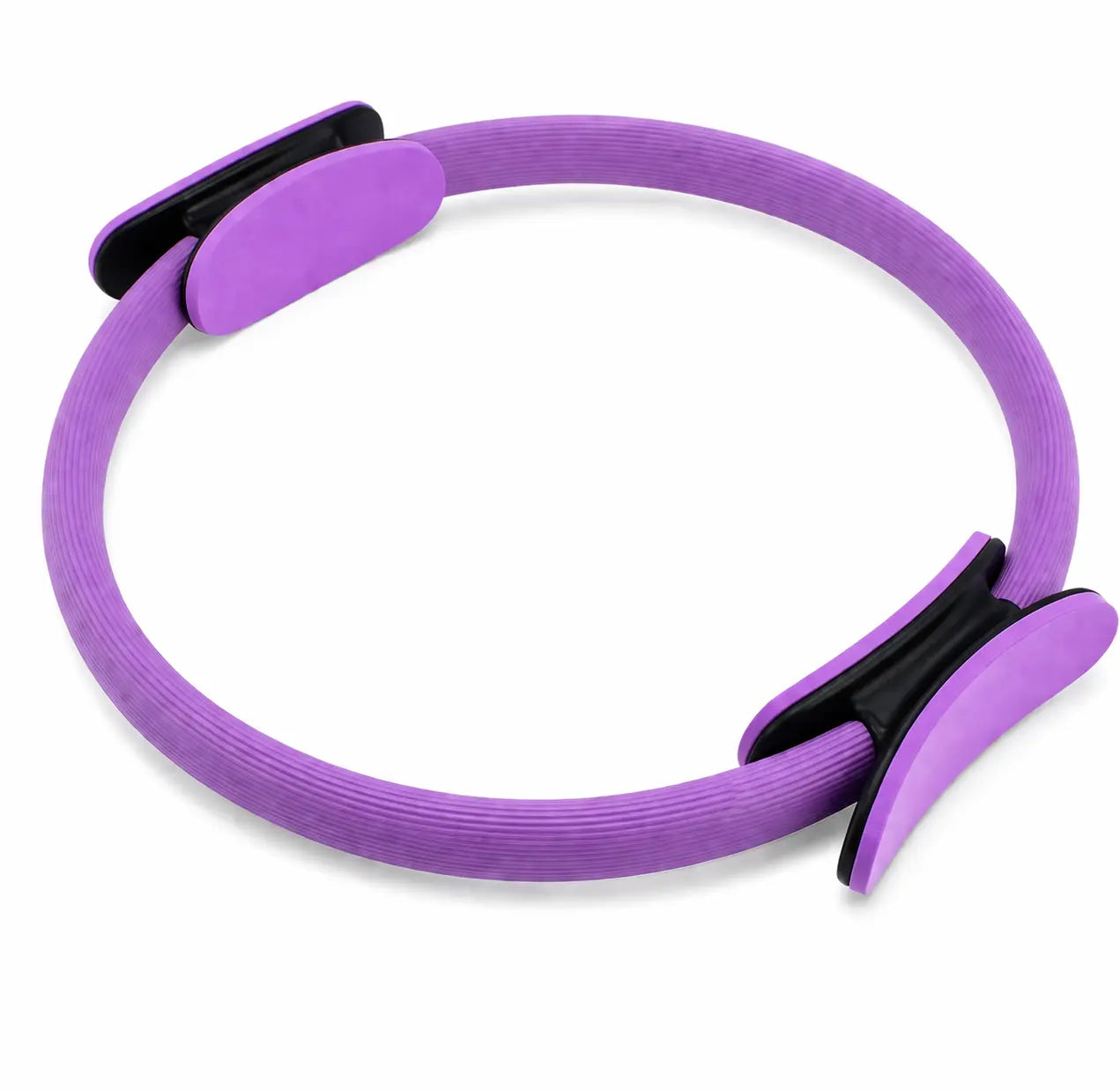 Cercle de pilates pour tonifier les cuisses, les abdominaux et les fessiers à la maison de couleur violet